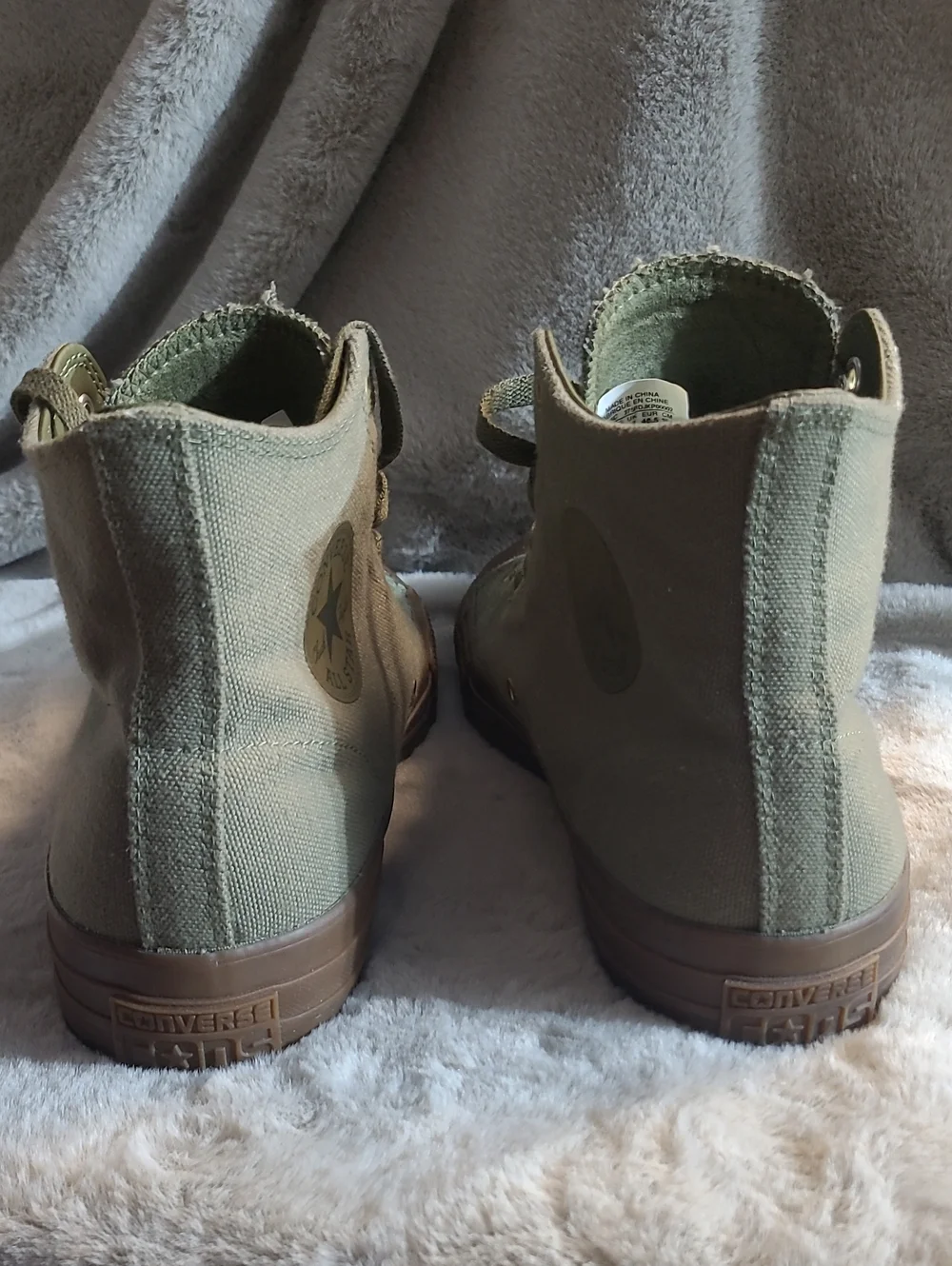 Converse CTAS High Top Sneakers Mens 12 - Picture 2 of 9